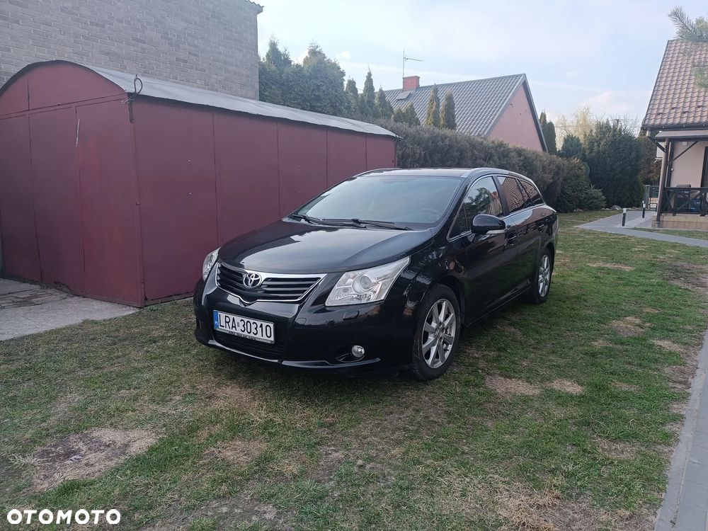 Toyota Avensis 1.8 Sol - 1