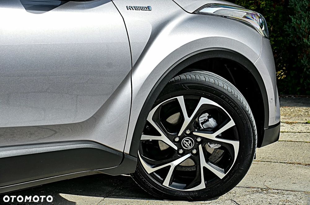 Toyota C-HR Business-Edition - 18