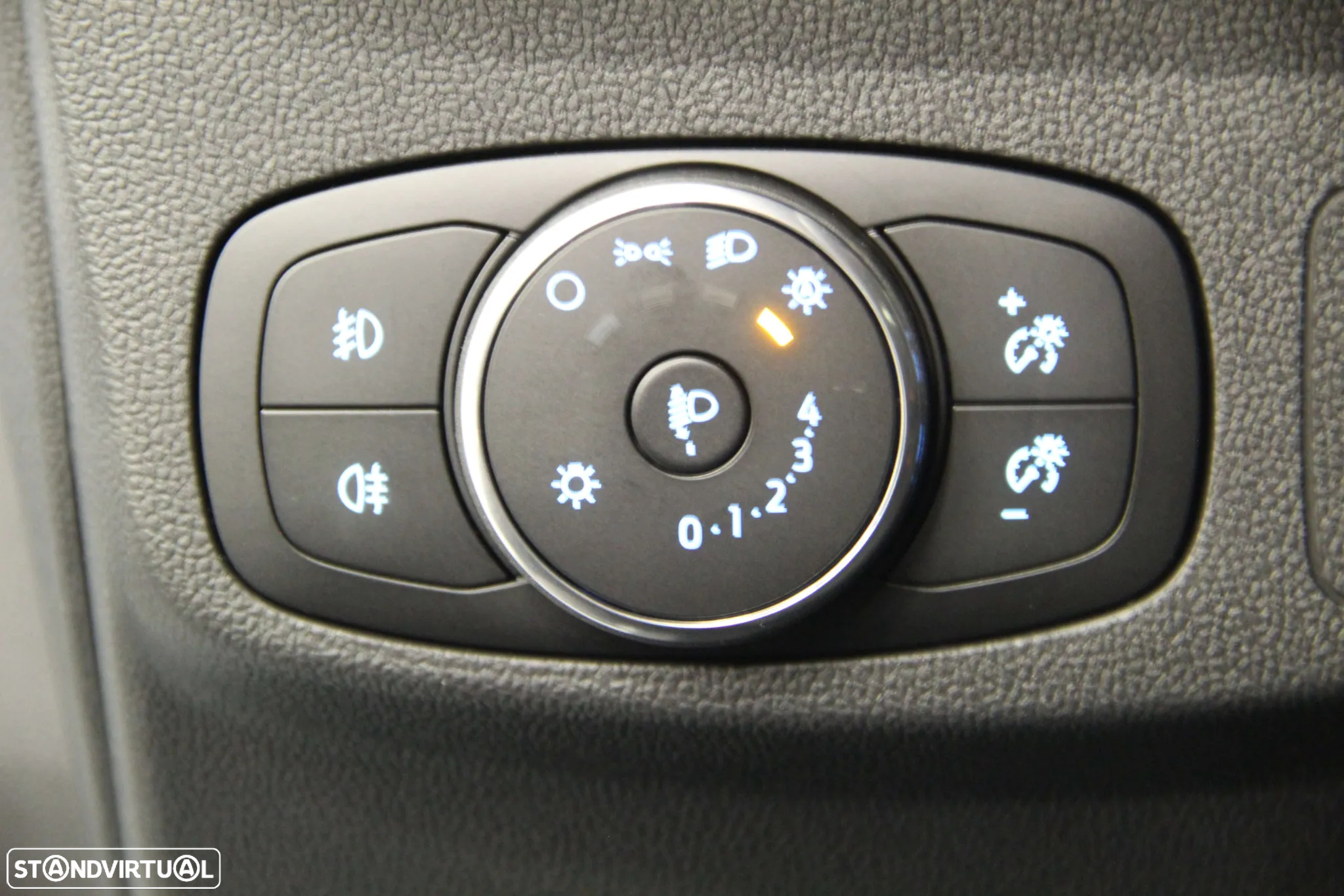 Ford Focus SW 1.0 EcoBoost MHEV ST-Line - 18