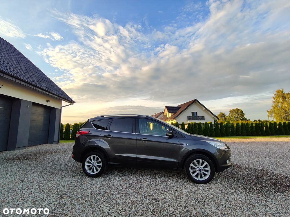 Ford Kuga - 2