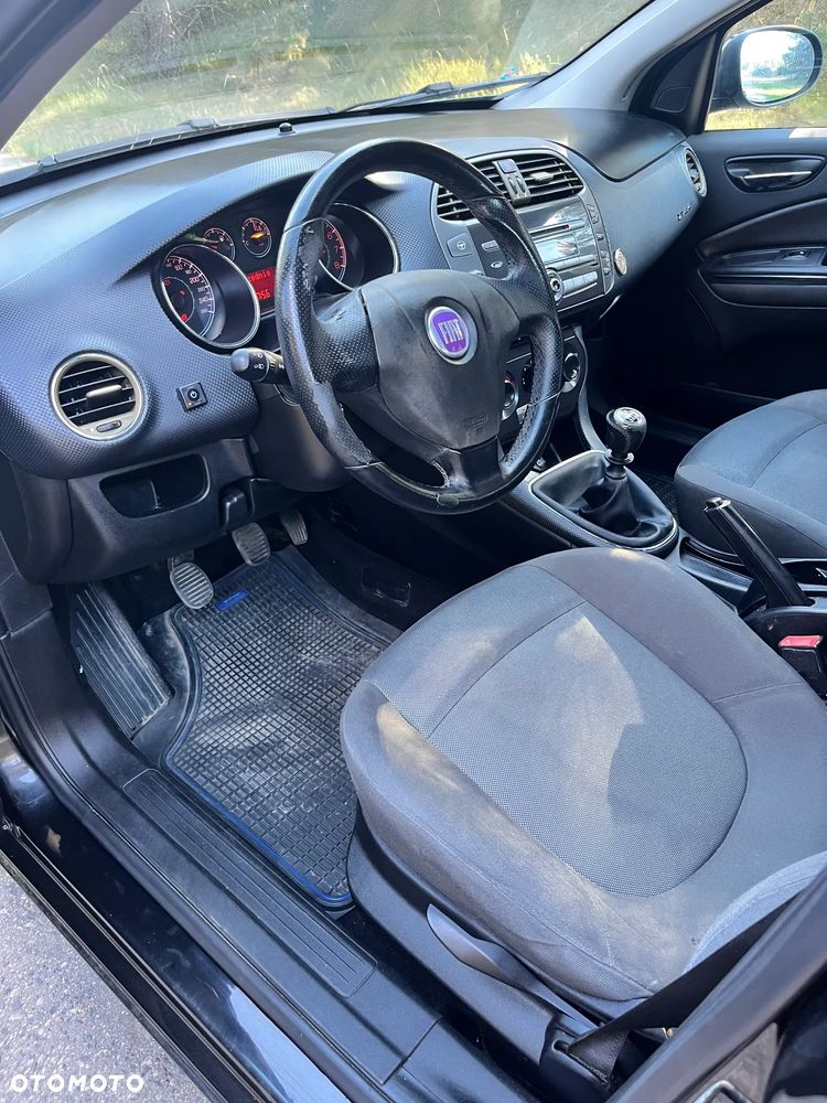 Fiat Bravo 1.4 16V Dynamic - 12