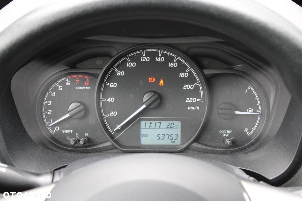 Toyota Yaris - 22
