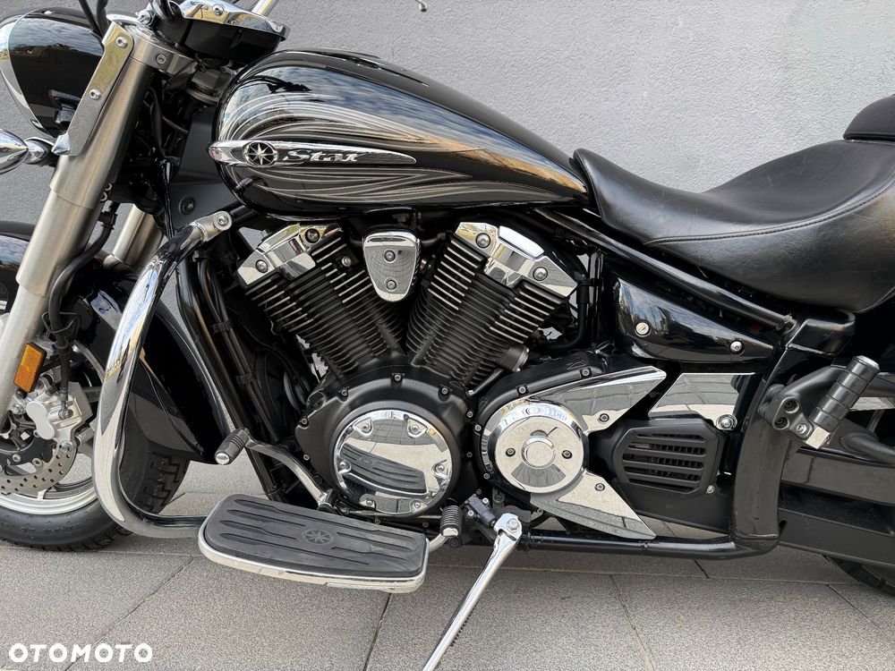 Yamaha XVS - 8