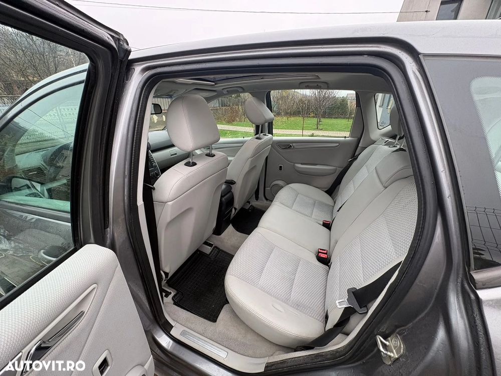 Mercedes-Benz A 160 Autotronic Avantgarde - 7