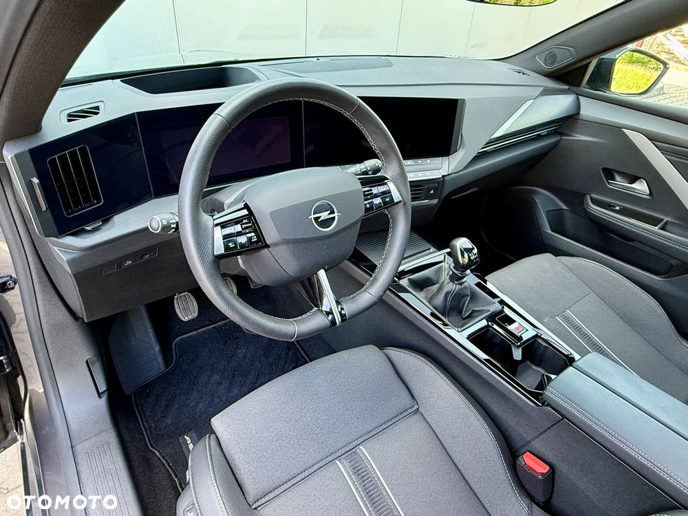 Opel Astra 1.2 T Ultimate S&S - 16