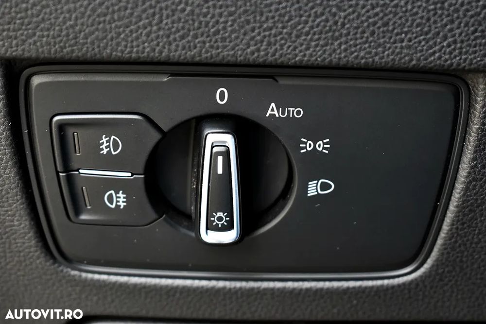 Volkswagen Passat Variant 2.0 TDI DSG (BlueMotion Technology) Highline - 14