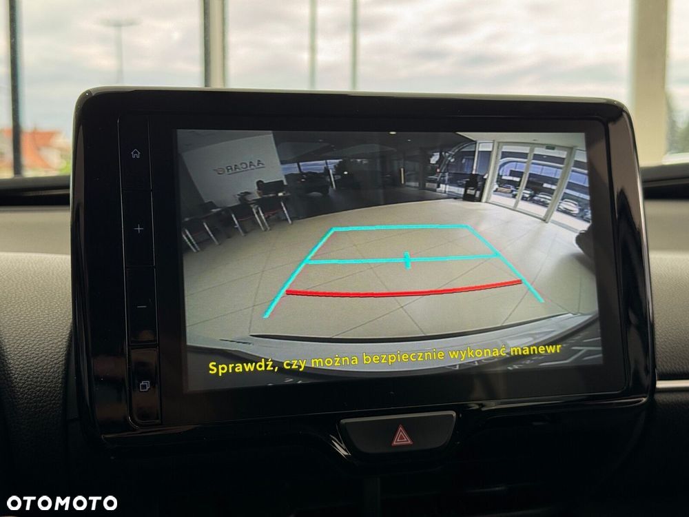 Toyota Yaris Cross Hybrid 1.5 Comfort - 32