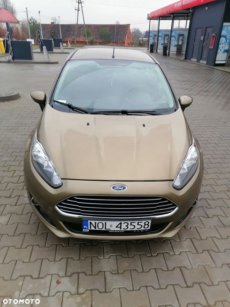 Ford Fiesta - 2