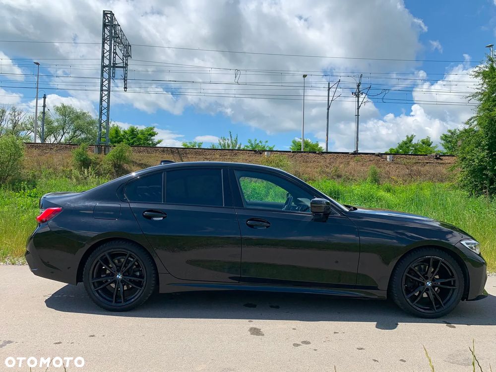 BMW Seria 3 320d xDrive M Sport Shadow - 5