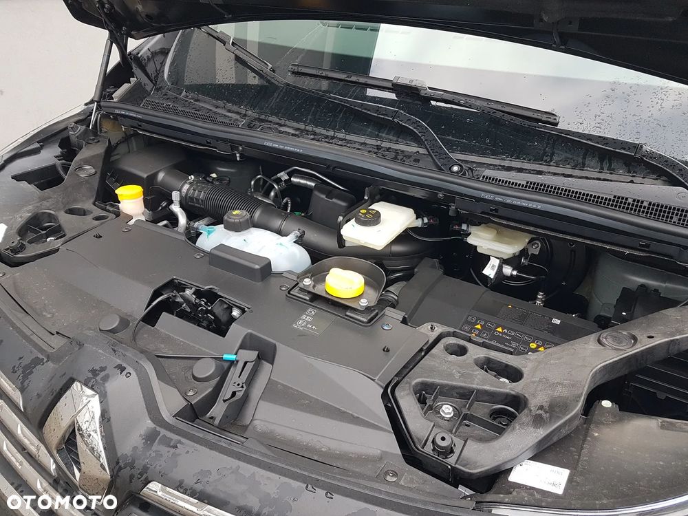 Renault Trafic - 13
