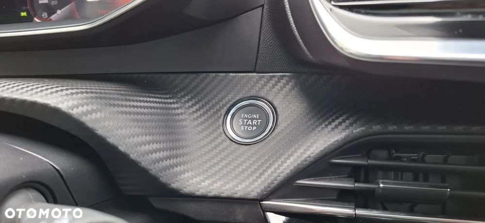 Peugeot 2008 1.5 BlueHDi GT Line S&S EAT8 - 35