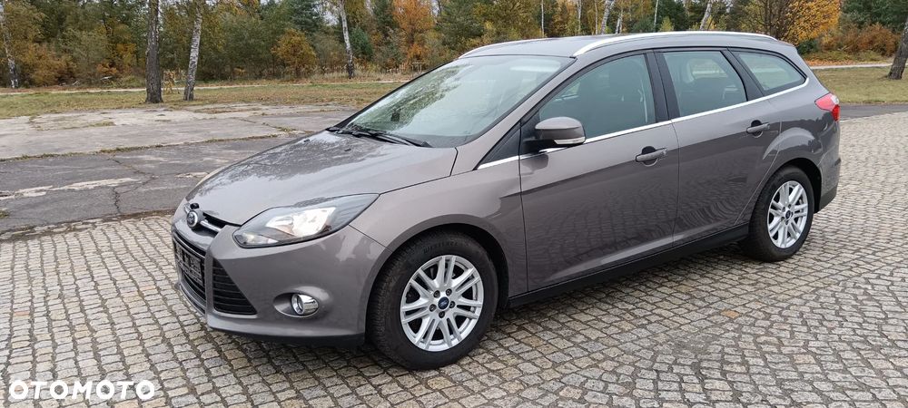 Ford Focus - 1