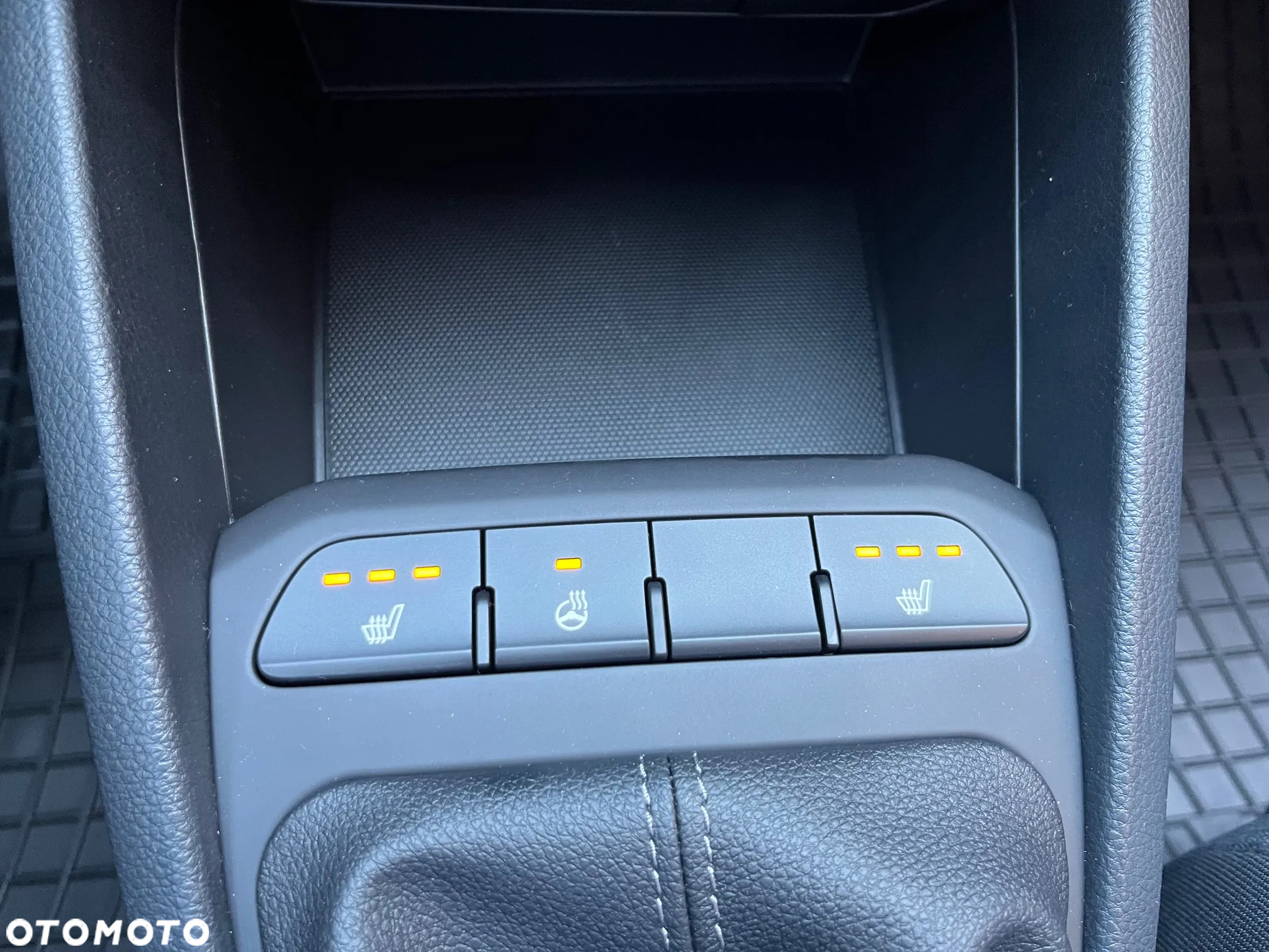 Kia Stonic 1.0 T-GDI M - 13