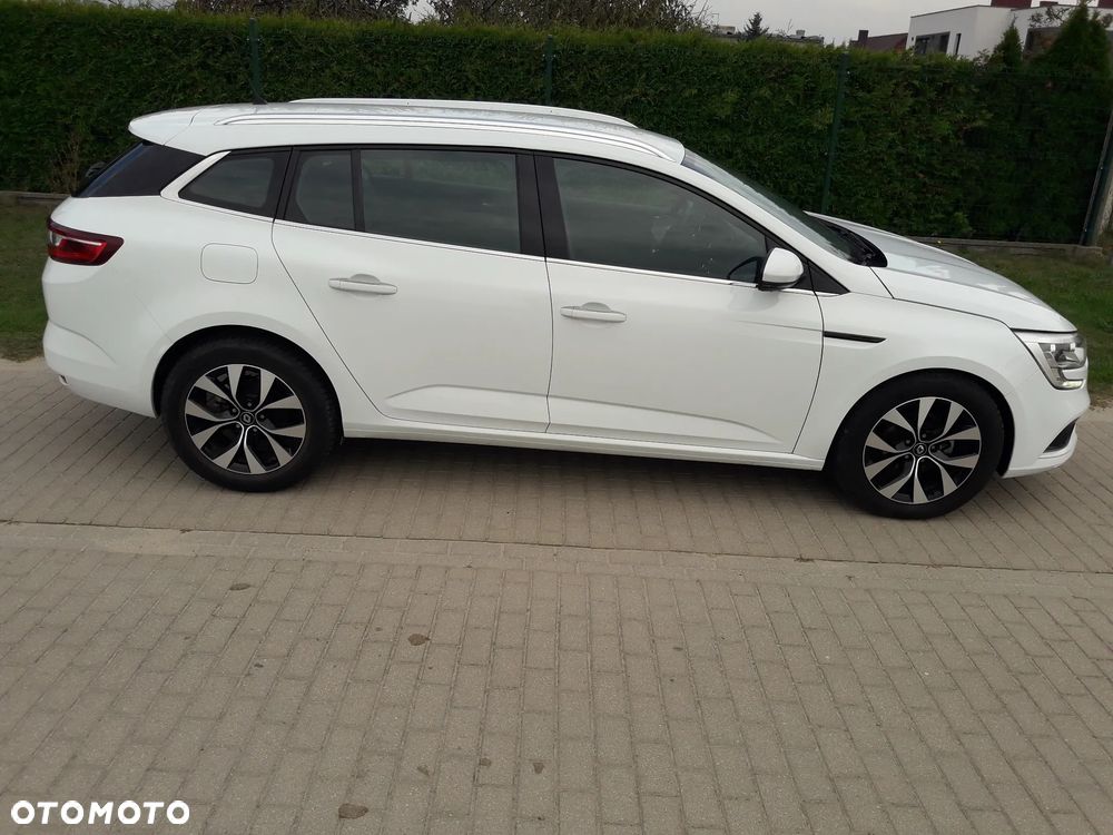 Renault Megane 1.5 Blue dCi Zen - 3