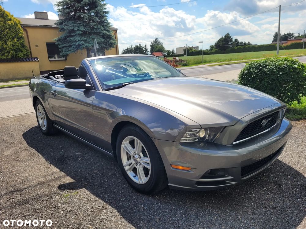 Ford Mustang 3.7 V6 - 1
