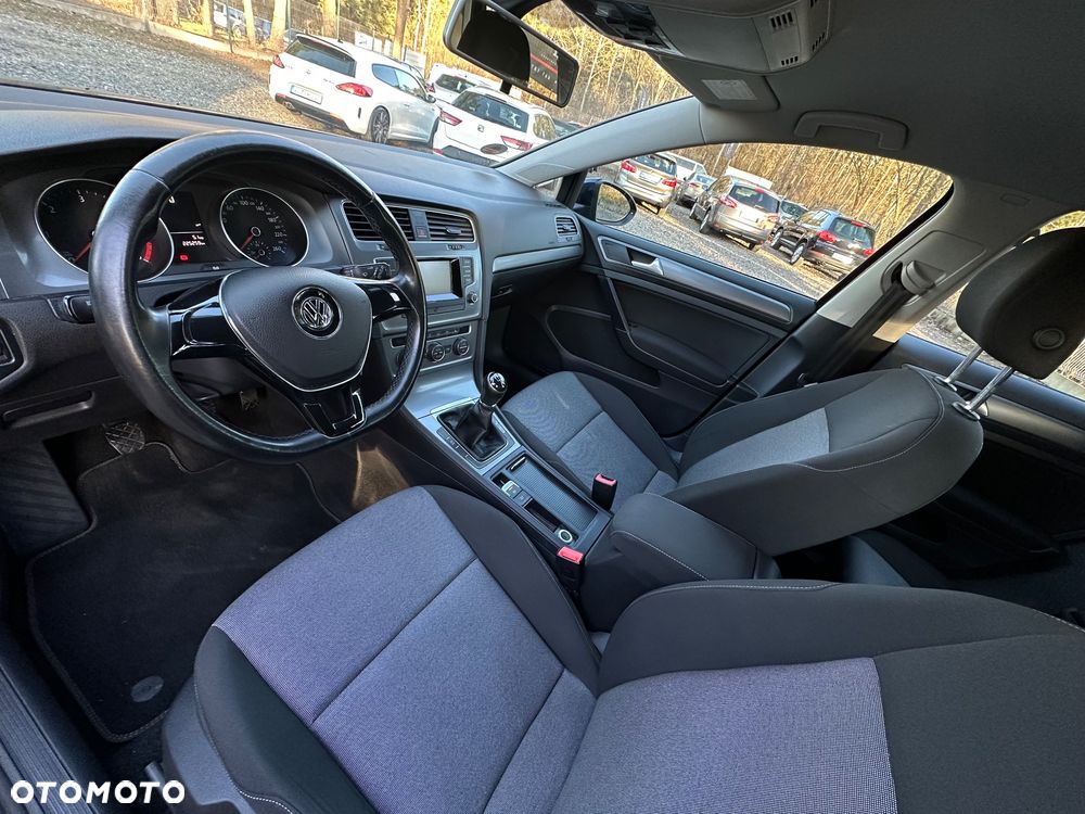 Volkswagen Golf 1.6 TDI BlueMot Trendline - 23