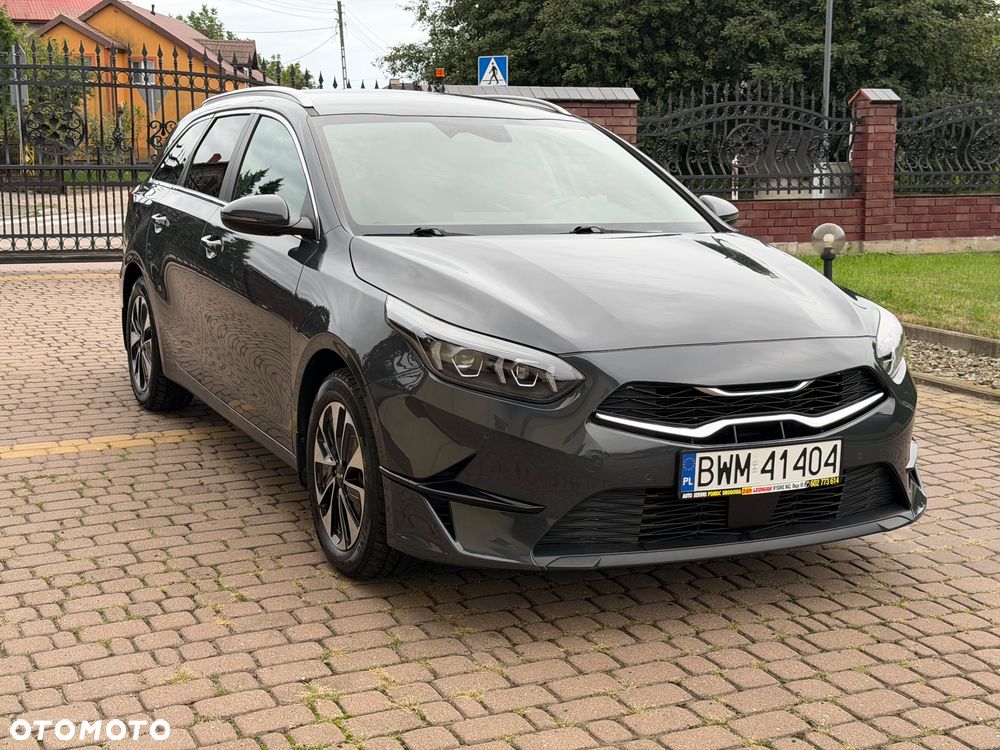 Kia Ceed 1.5 T-GDI Tribute DCT - 3