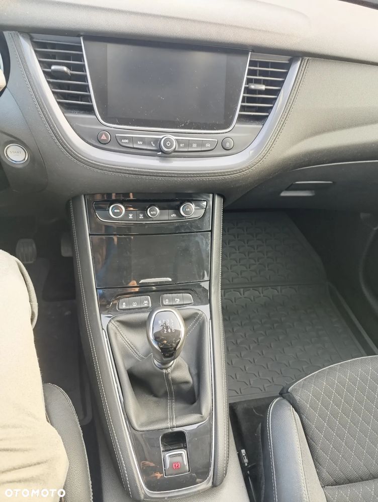 Opel Grandland X 1.6 CDTI Enjoy S&S - 15
