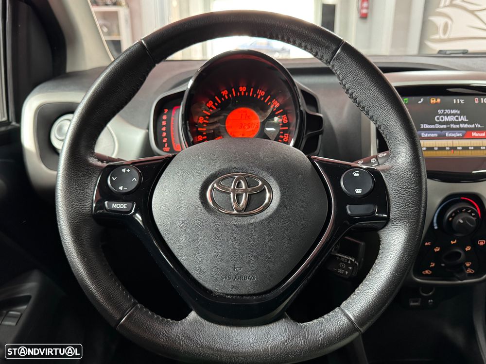 Toyota Aygo 1.0 X-Play+AC+X-Touch - 23