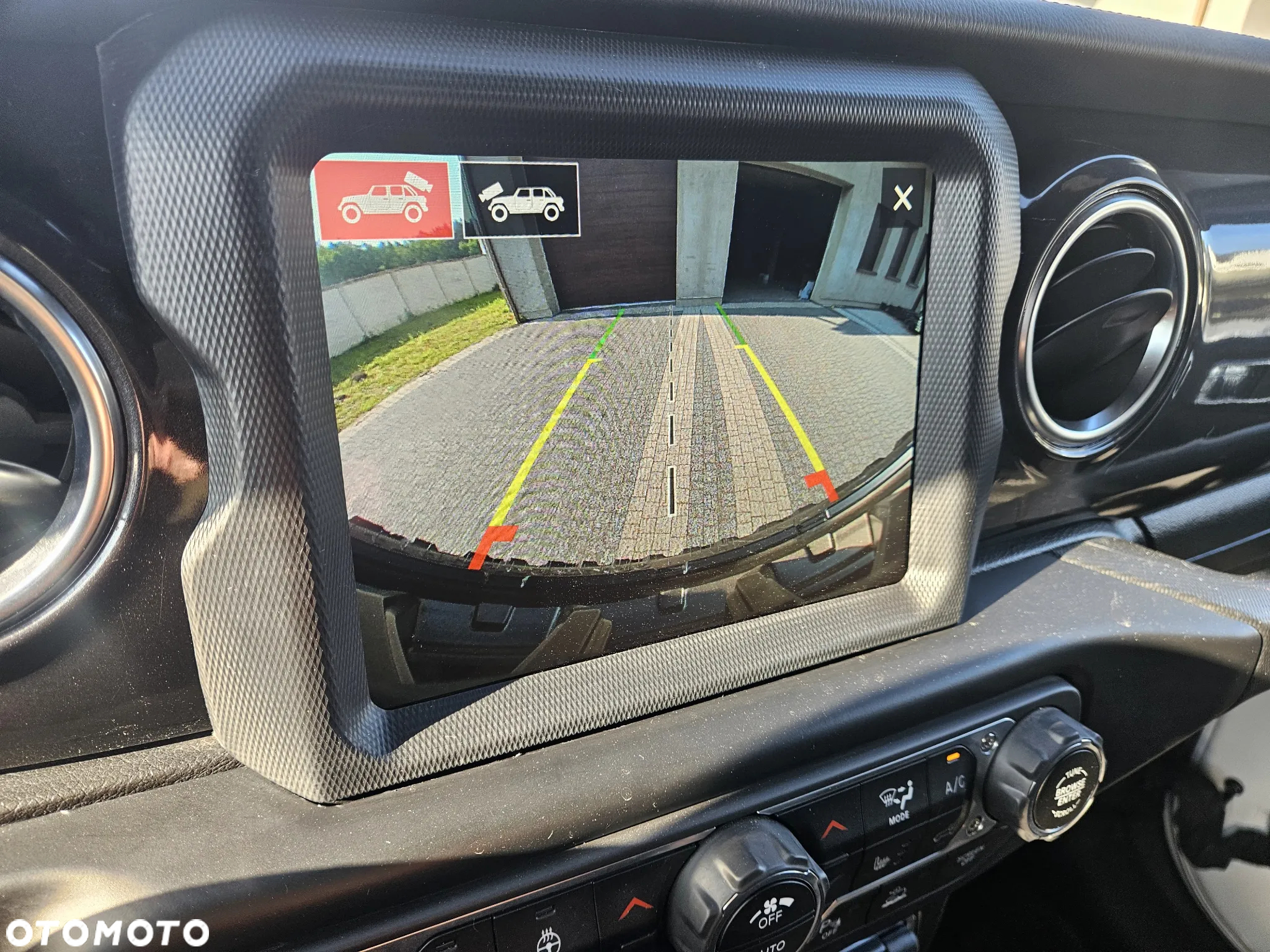 Jeep Wrangler - 18