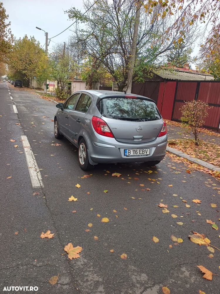 Opel Corsa 1.2i Enjoy - 3