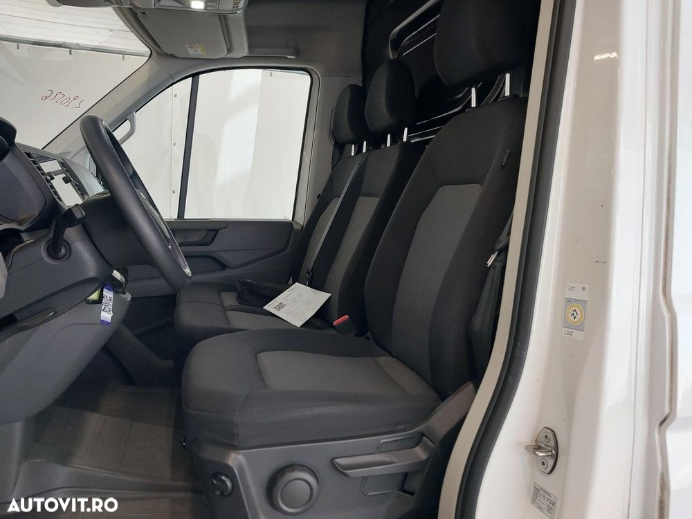 Volkswagen CRAFTER - 8