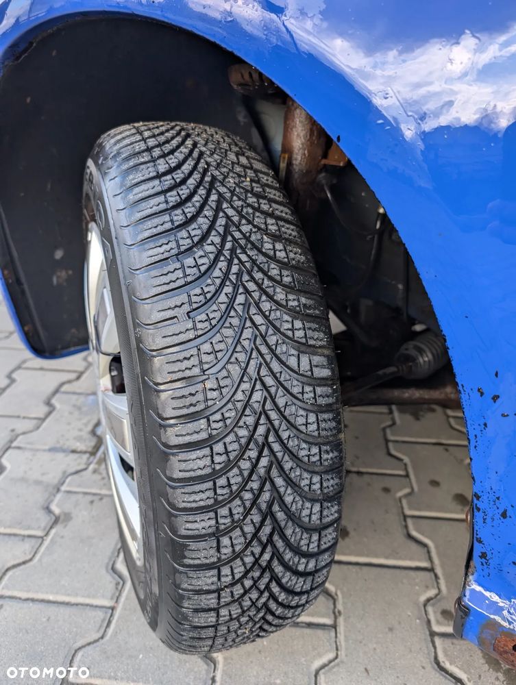 Skoda Fabia 1.2 HTP Classic - 17