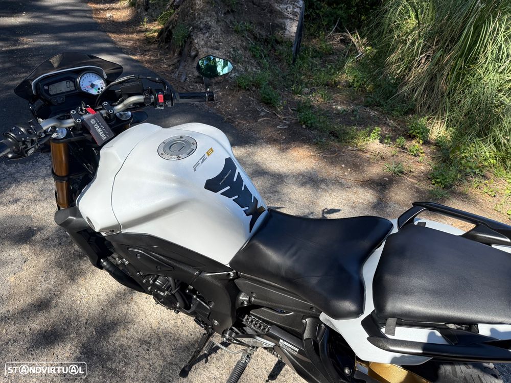 Yamaha FZ 8 N - 18