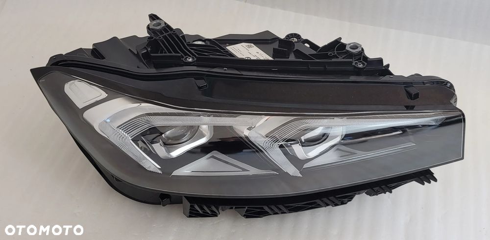 LAMPA PRAWA PRZEDNIA BMW 3 G20 G21 VII LIFT 2022- 5A1A352-06 - 2