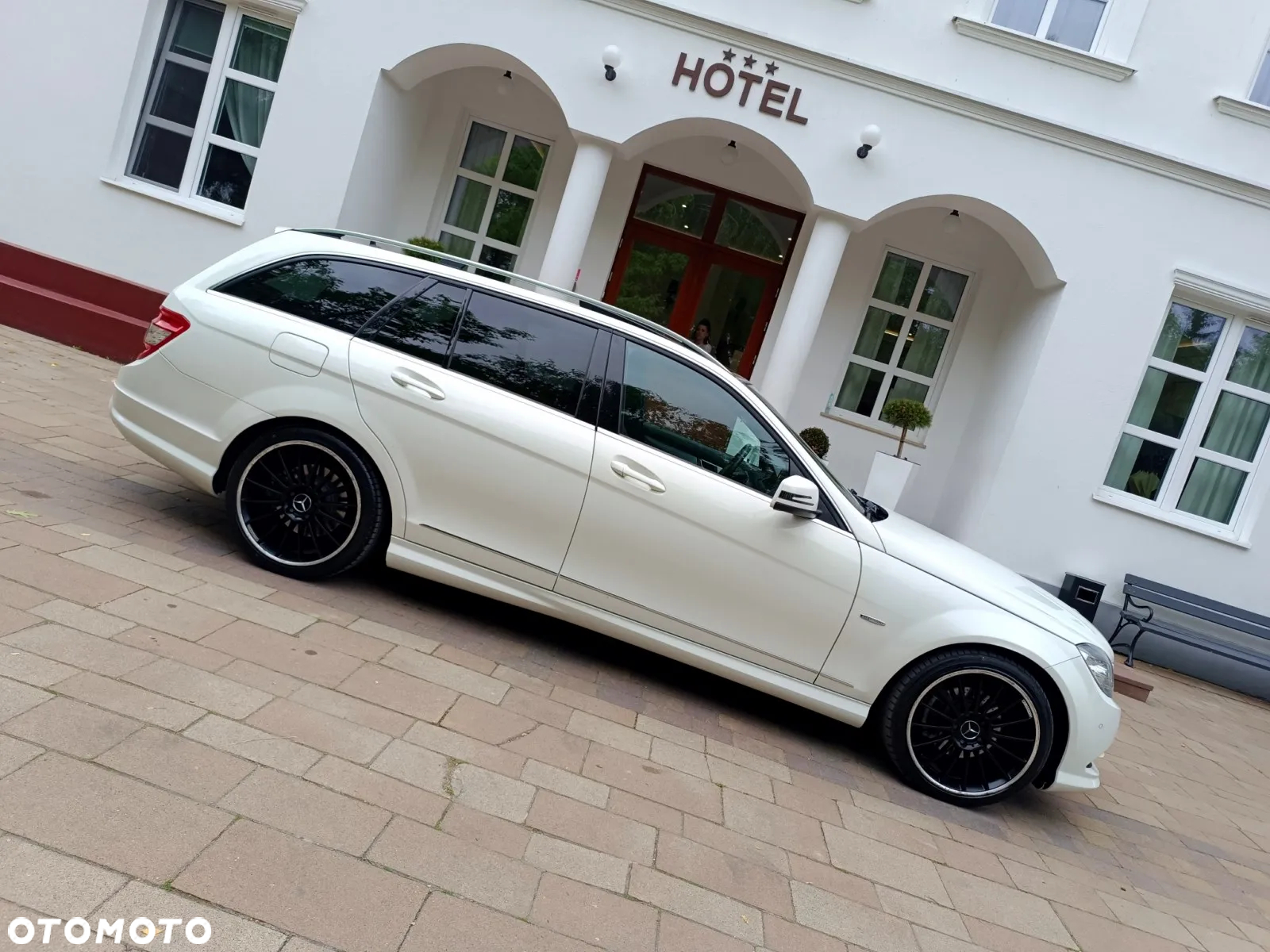 Mercedes-Benz Klasa C 220 (BlueTEC) d BlueEFFICIENCY Edition 7G-TRONIC AMG Line - 15