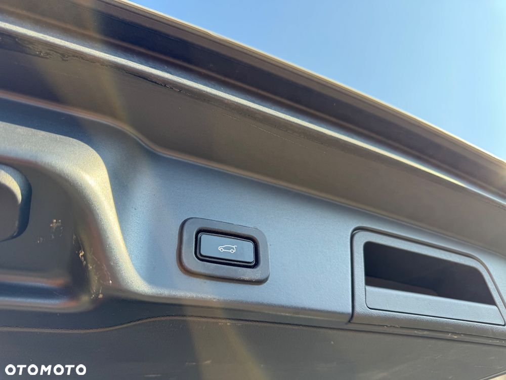 Land Rover Range Rover Evoque - 18