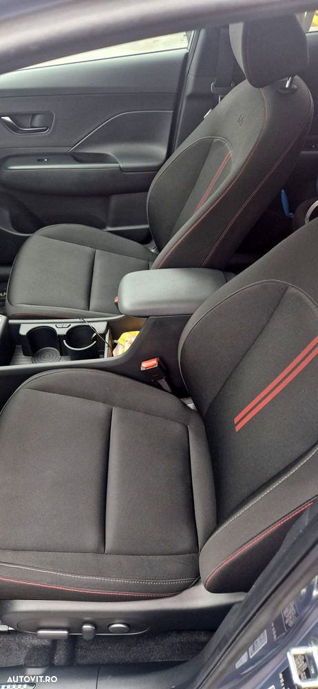 Hyundai KONA BEV 204 CP 64.8 kWh Luxury N Line - 17