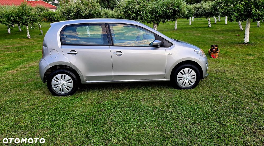 Volkswagen up! 1.0 high Perfectline - 26