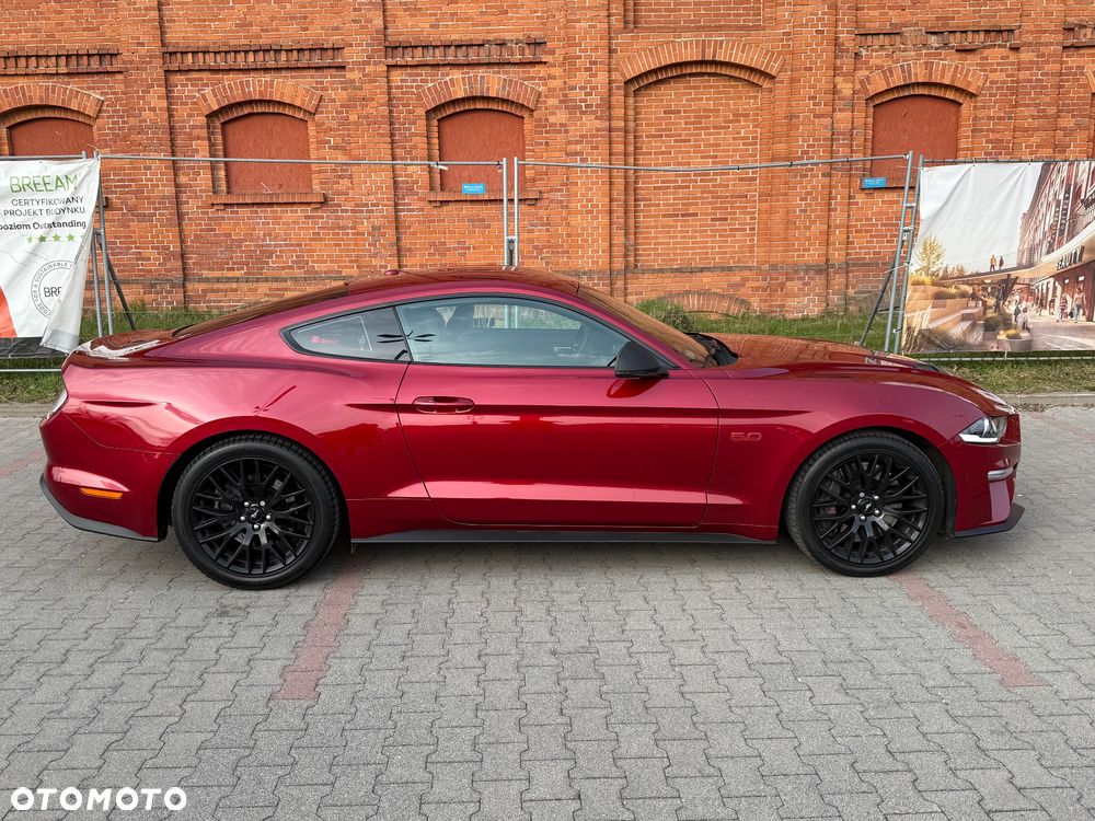 Ford Mustang - 13