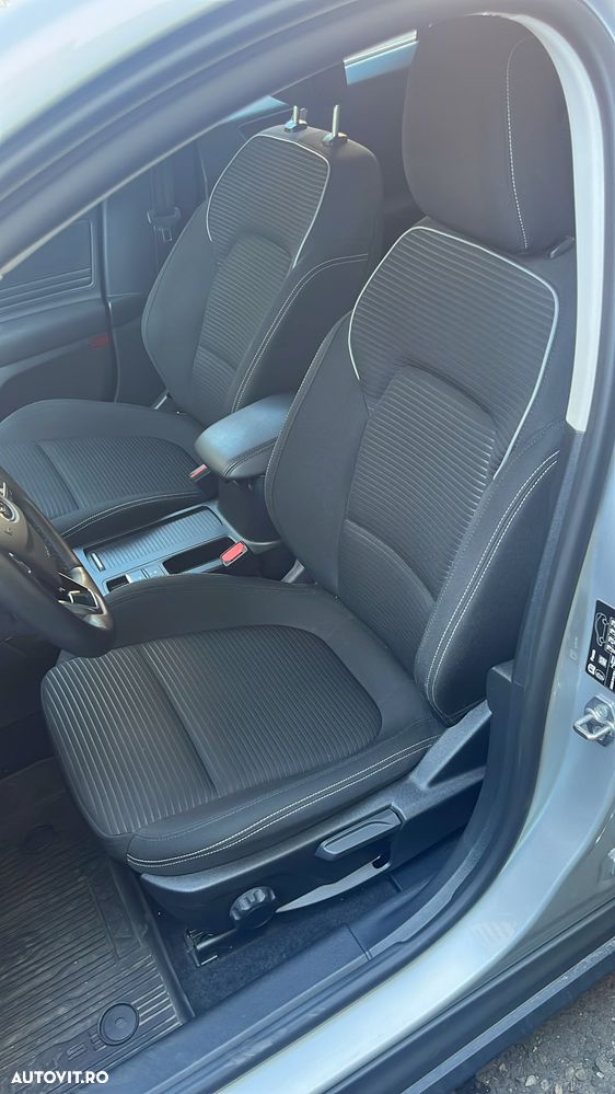 Ford Focus 1.0 EcoBoost MHEV Titanium - 13