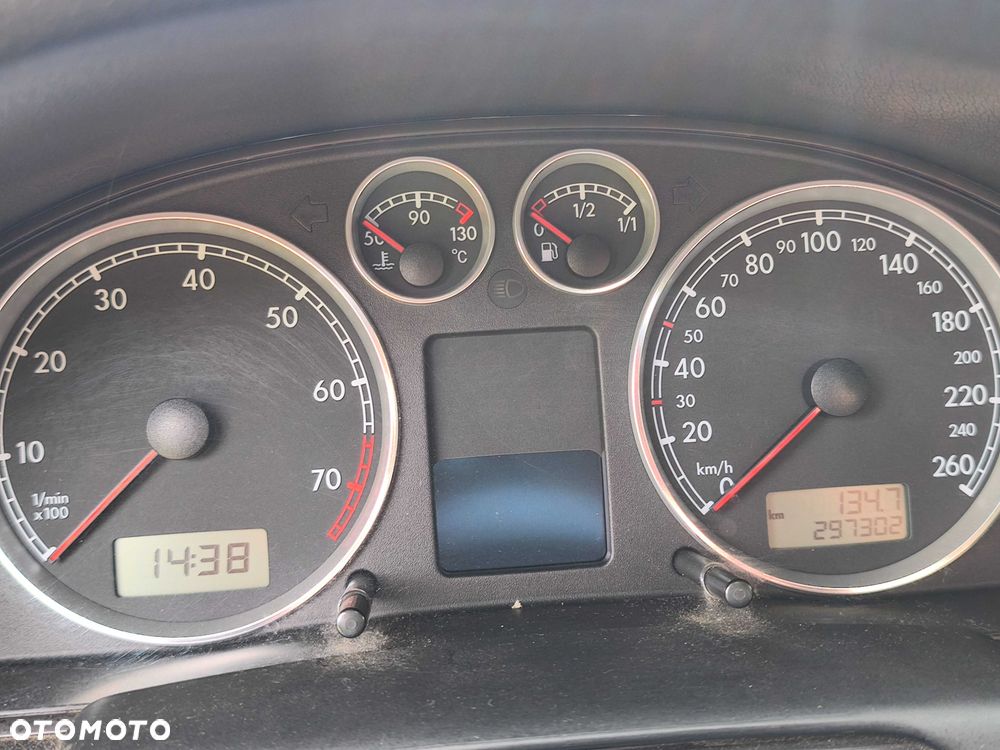 Volkswagen Passat Variant - 5