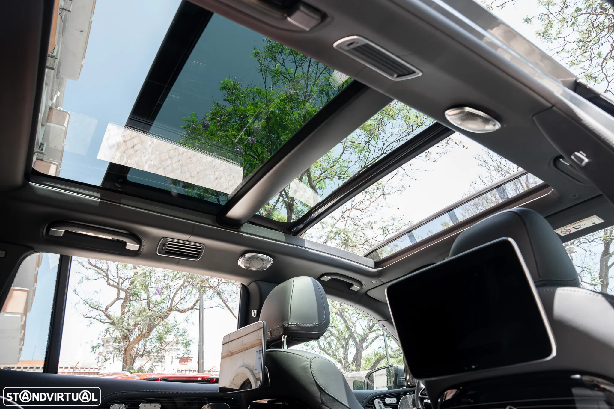 Mercedes-Benz GLS 600 Maybach 4Matic - 18