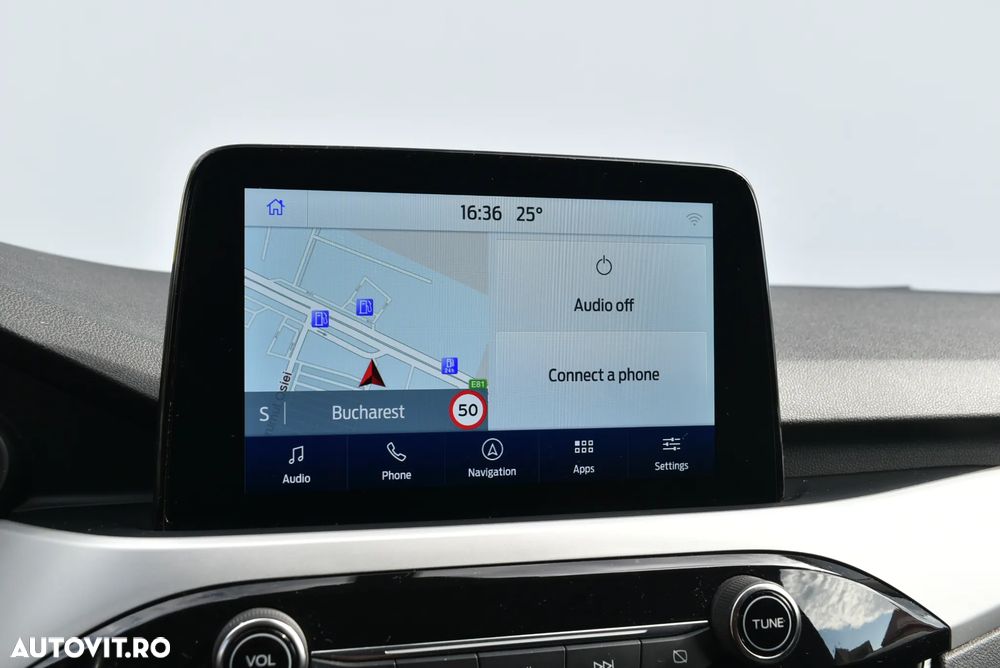 Ford Kuga - 14