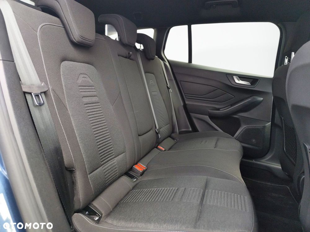 Ford Focus - 18