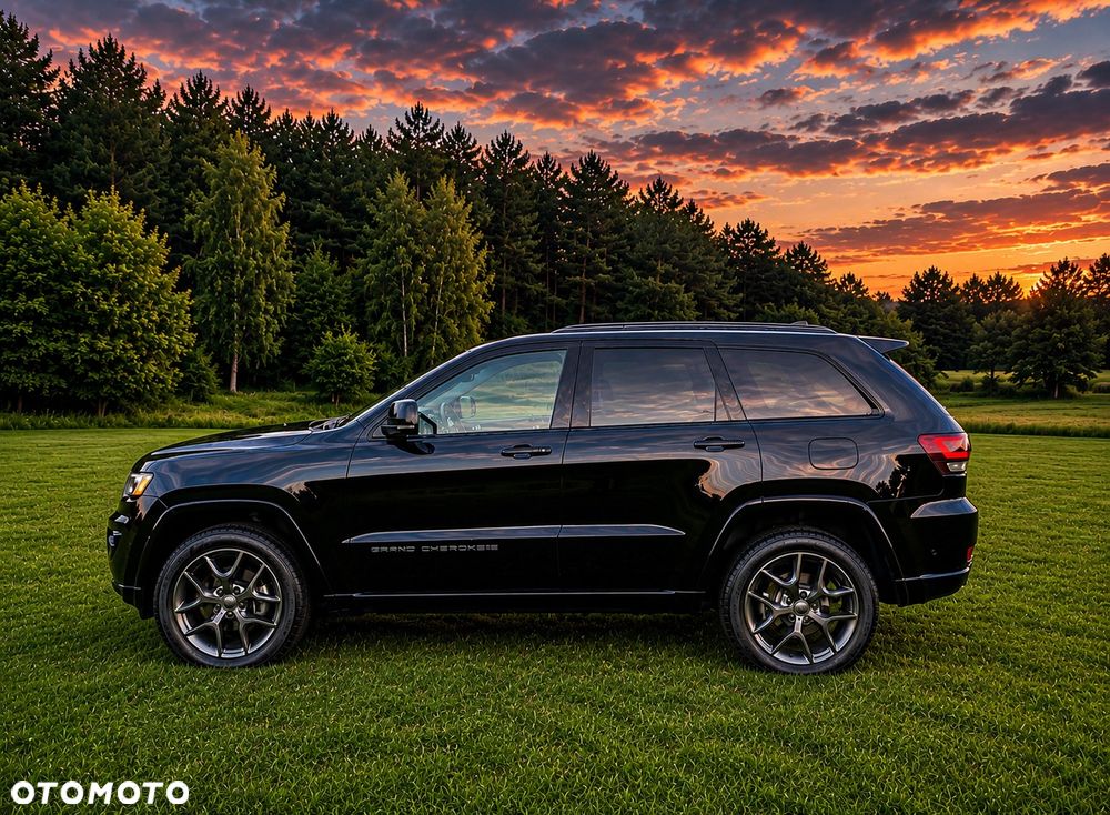Jeep Grand Cherokee - 4