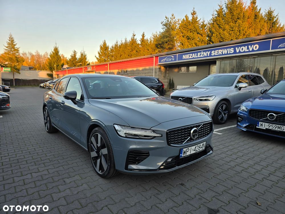 Volvo S60 T8 Recharge AWD Ultimate Dark