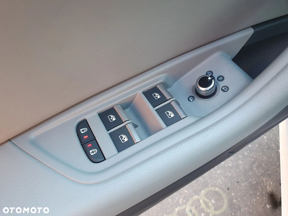 Audi A5 Sportback 40 TFSI quattro S tronic - 26