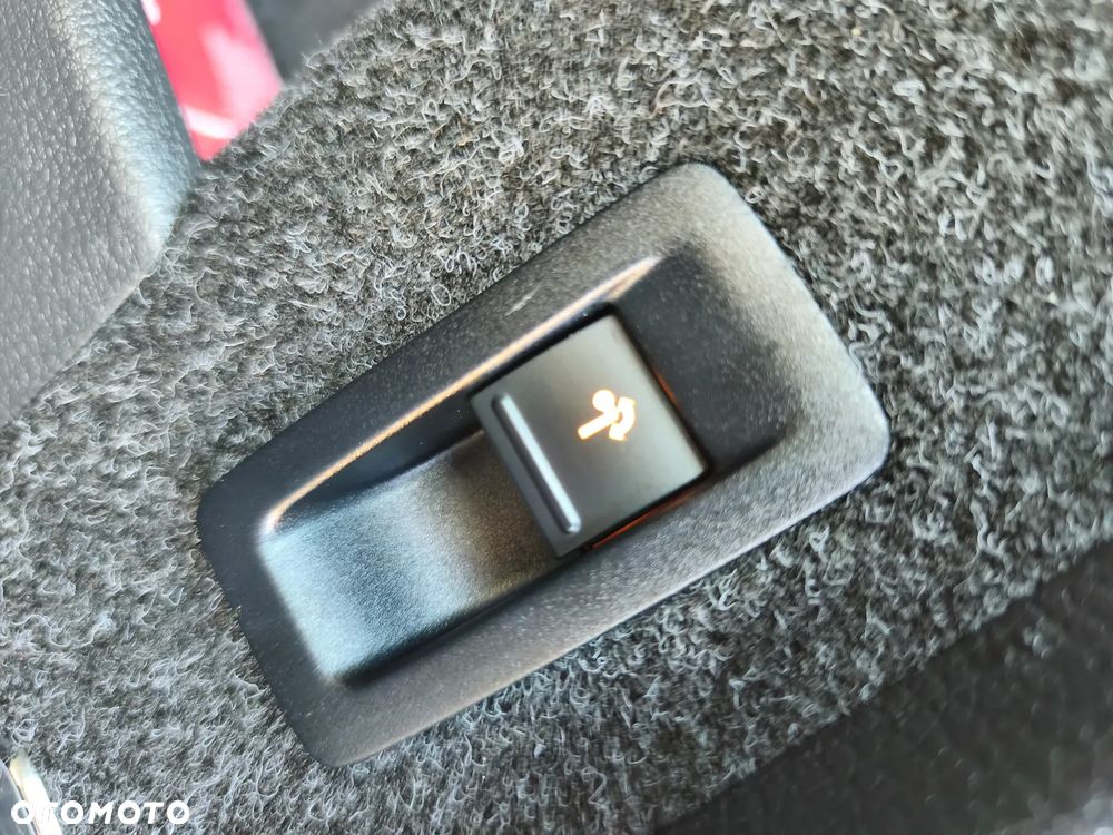 Volkswagen Passat 2.0 TDI BlueMotion Technology Highline - 20