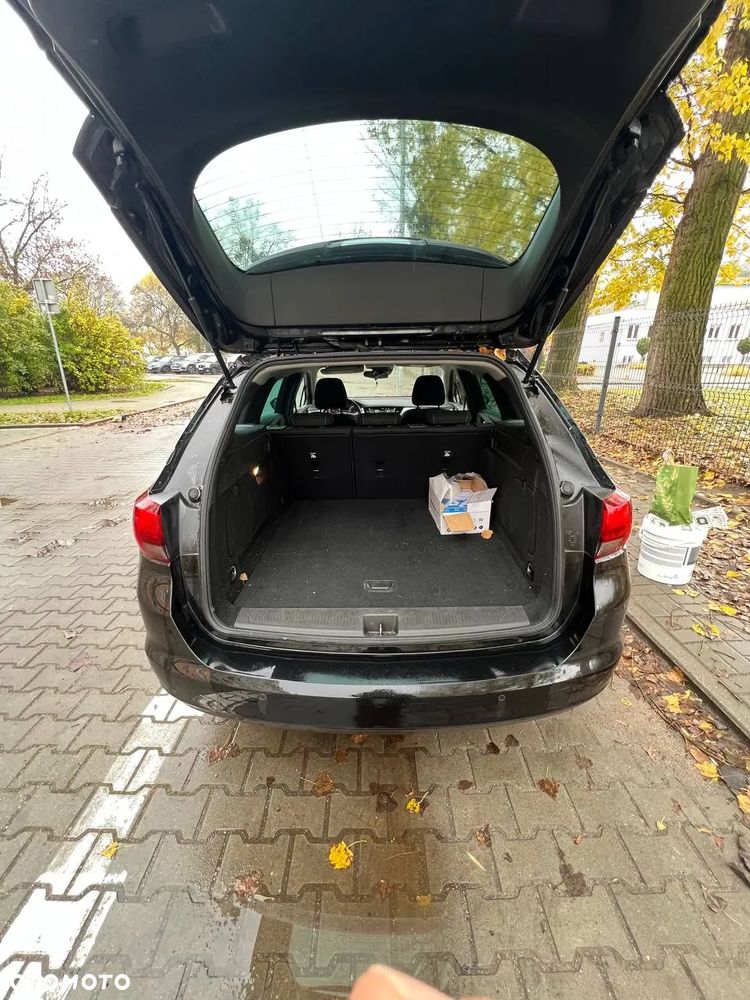 Opel Astra 1.5 D Start/Stop Sports Tourer Automatik Business Edition - 9