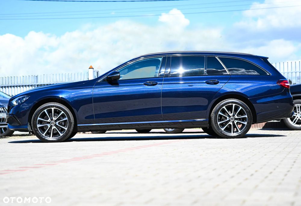 Mercedes-Benz Klasa E 220 d 9G-TRONIC Night Edition - 6