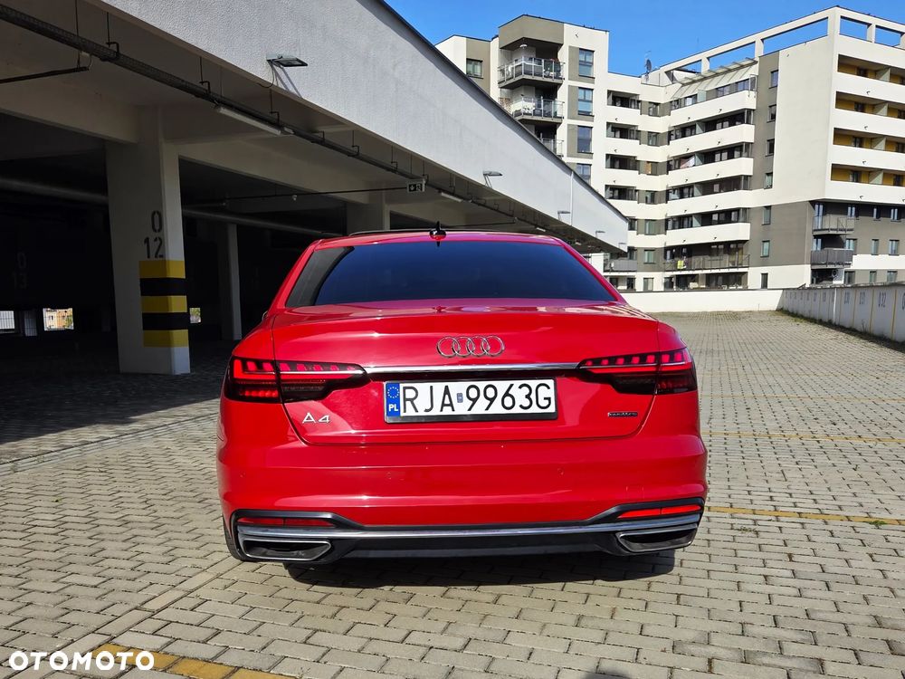 Audi A4 - 4