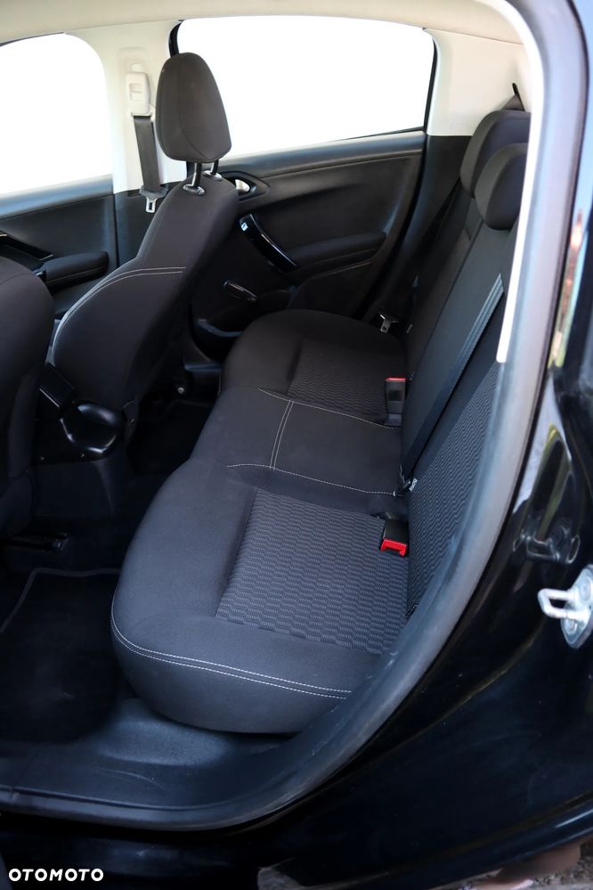 Peugeot 208 1.6 e-HDi Active STT - 10