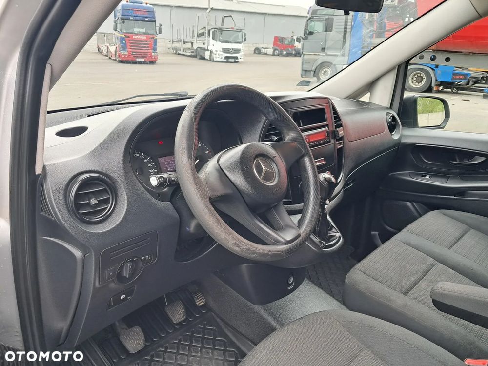 Mercedes-Benz Vito - 18