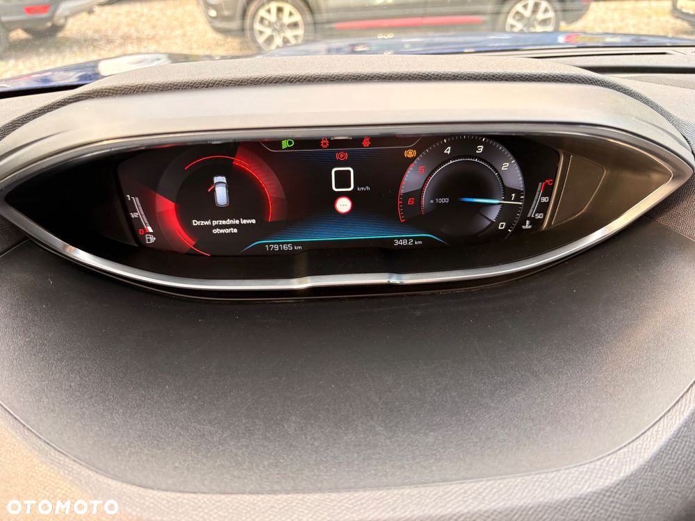 Peugeot 3008 BlueHDi 130 Stop & Start Allure - 24