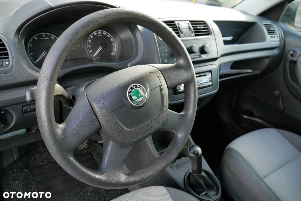 Skoda Fabia - 13